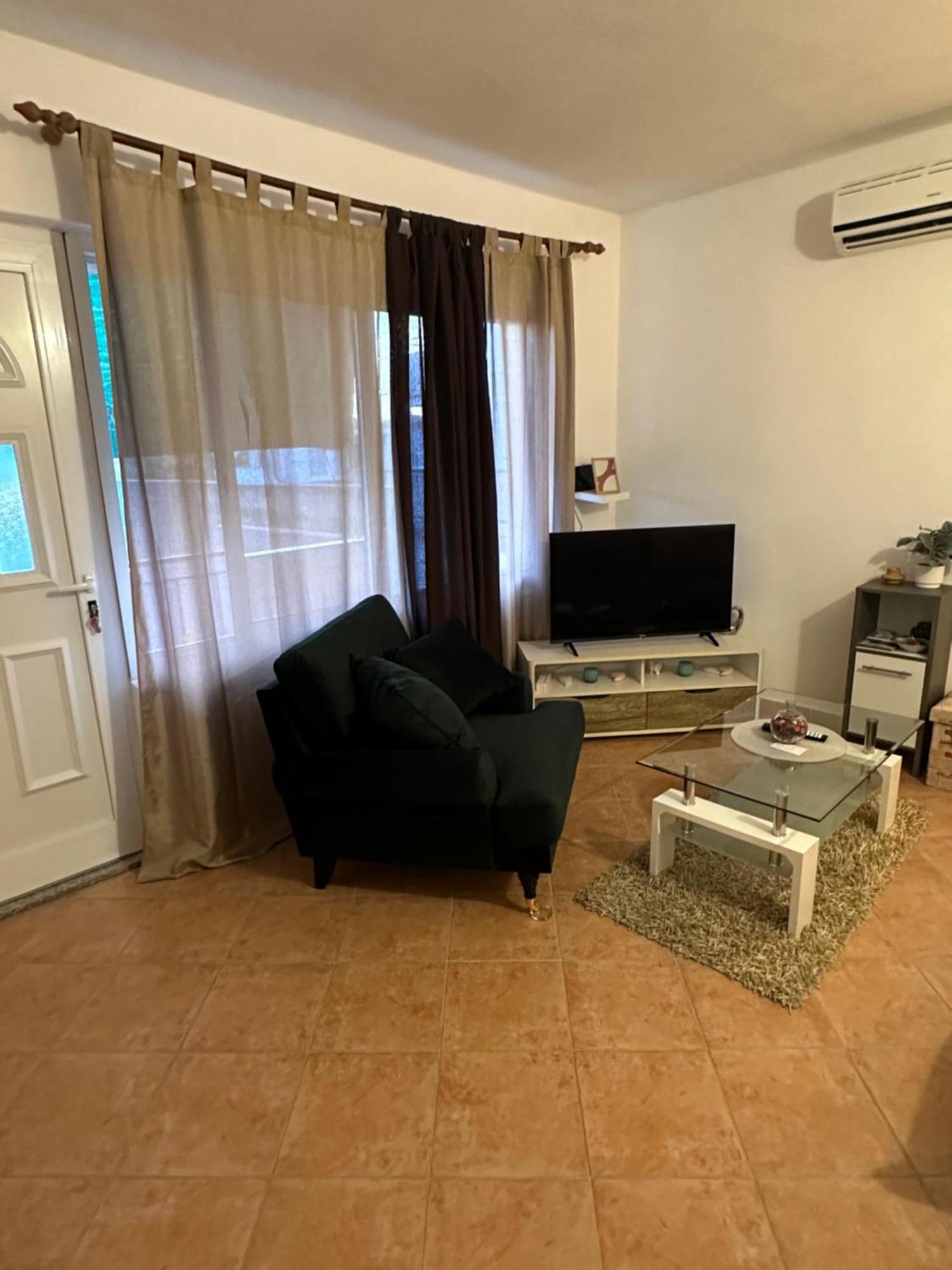 Apartments Vala Betina  Εξωτερικό φωτογραφία